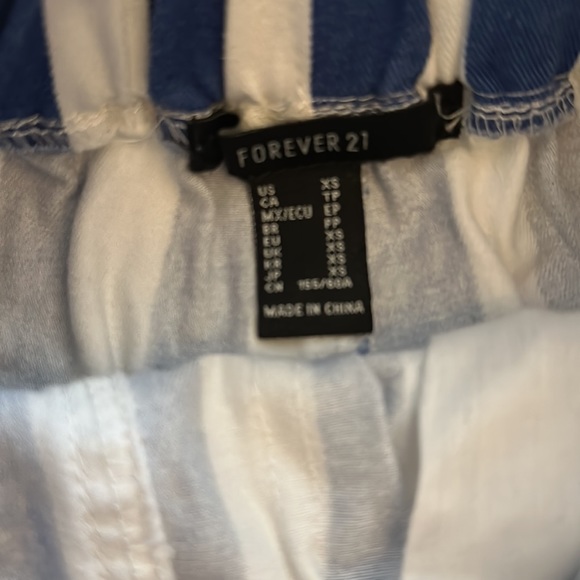 Forever 21 Blue & white stripped shorts - Picture 2 of 4